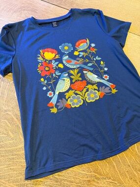 NWOT - SHEIN Navy Blue Floral & Bird Graphic Tee